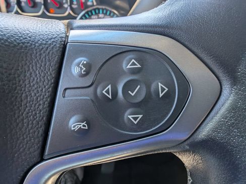Used 2018 Chevrolet Tahoe LT w/ Z71 Midnight Edition AWD/4WD image 31