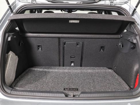 New 2026 Volkswagen GTI SE image 37