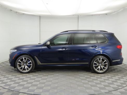 Used 2020 BMW X7 M50i image 8
