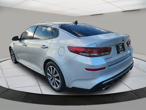 Used 2020 Kia Optima Premium image 3