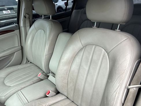 Used 2008 Buick Lucerne CXL w/ Ultra Confidence Package FWD image 20
