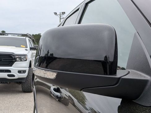 Used 2024 Dodge Durango GT AWD/4WD image 12