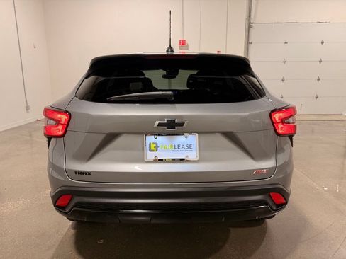 Used 2024 Chevrolet Trax RS w/ Driver Confidence Package FWD image 6