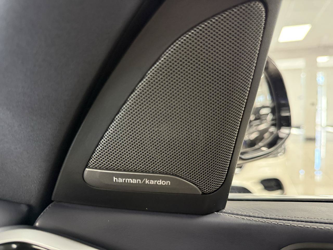Used 2019 BMW X7 xDrive50i w/ Executive Package AWD/4WD image 36