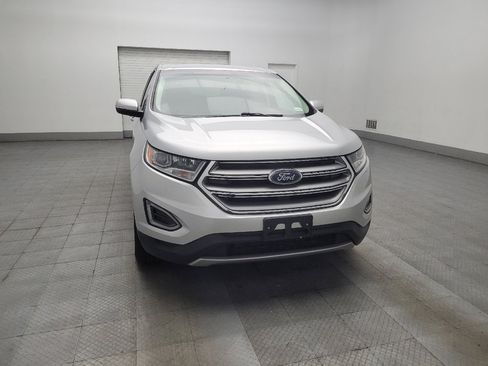 Used 2018 Ford Edge Titanium FWD image 14