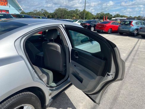 Used 2007 Dodge Charger w/ Convenience Group I RWD image 20