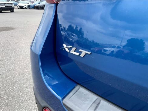 Certified 2020 Ford Explorer XLT RWD image 10