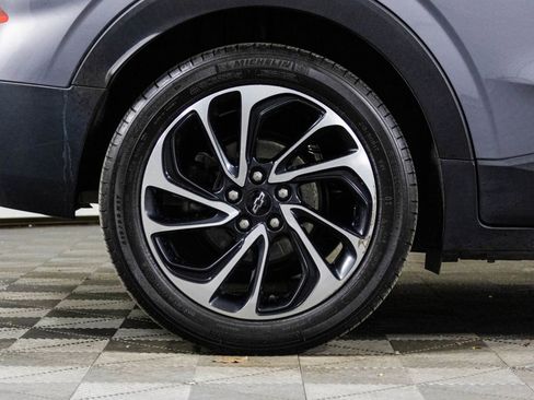 Used 2023 Chevrolet Bolt EUV Premier w/ Sun & Sound Package image 43