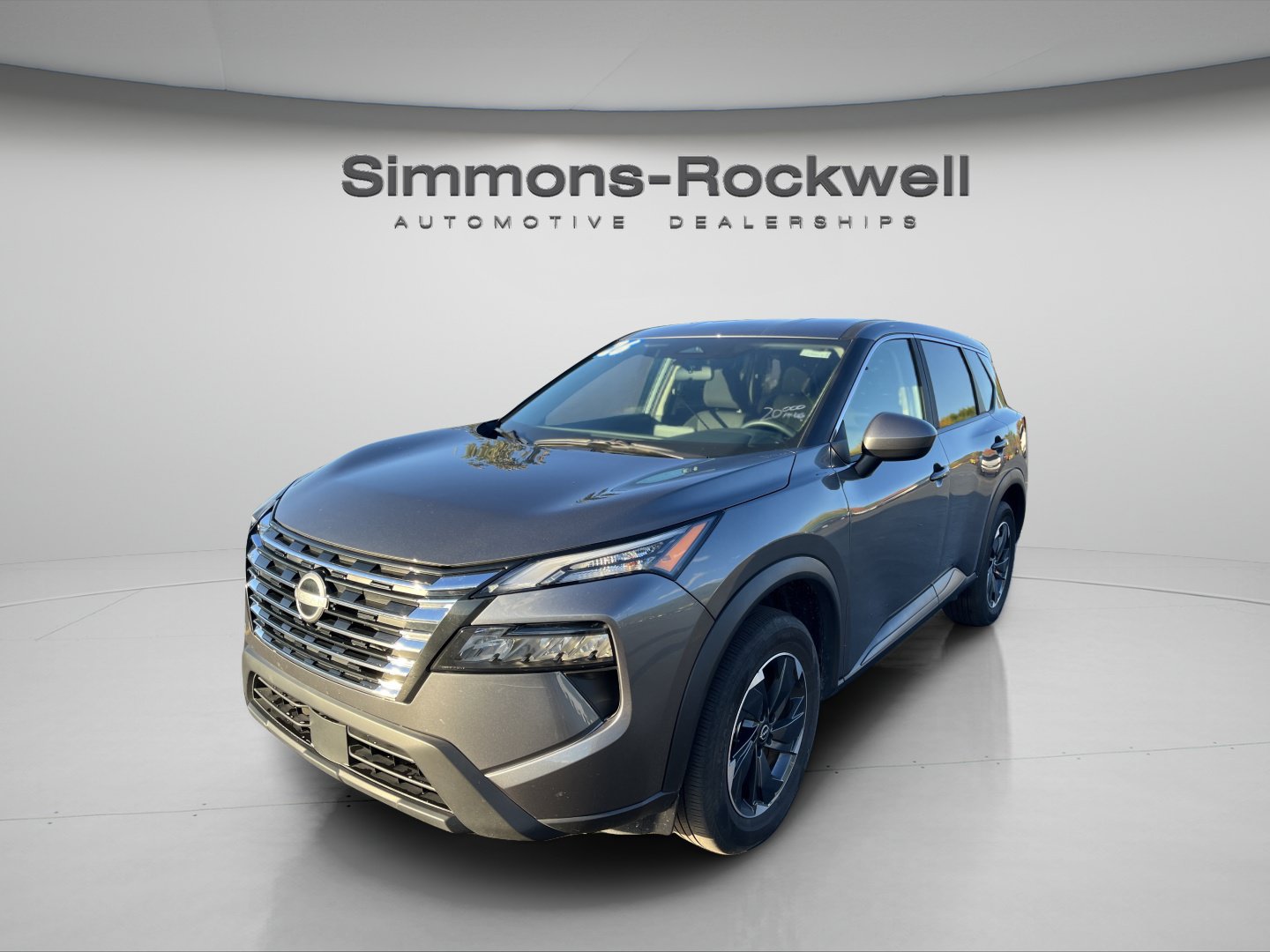 Used 2026 Nissan Rogue SV AWD/4WD image 1
