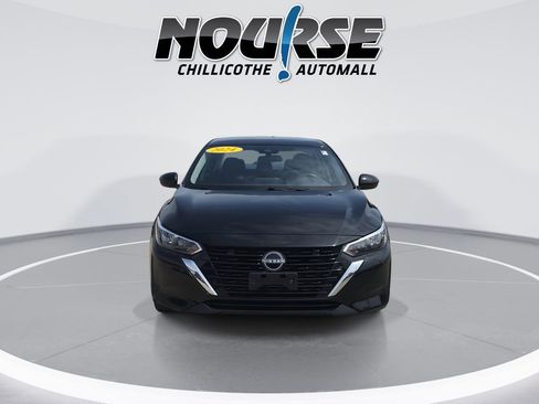 Used 2024 Nissan Sentra SV FWD image 3