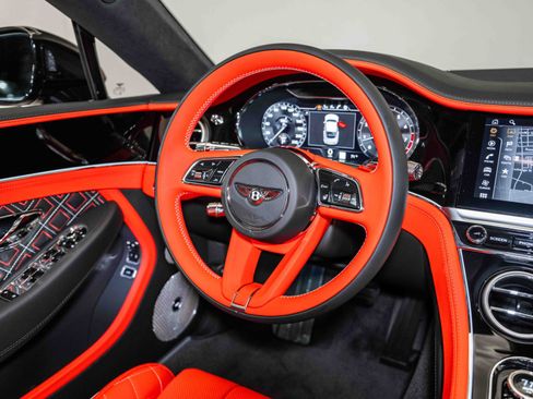 Used 2024 Bentley Continental GT V8 image 23