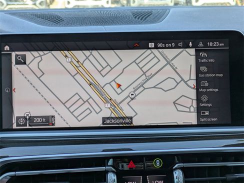 Used 2021 BMW X5 xDrive40i w/ Premium Package image 30