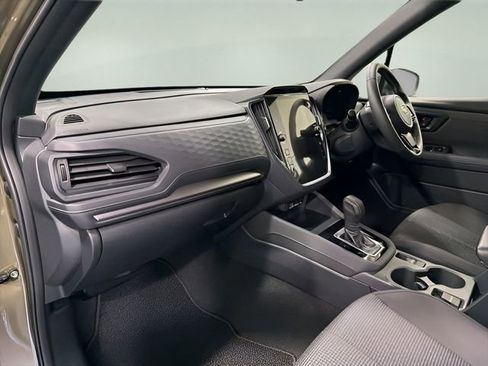 Certified 2025 Subaru Forester Premium AWD/4WD image 13