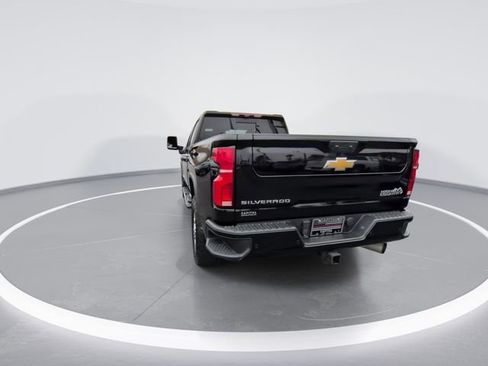 Used 2024 Chevrolet Silverado 2500 High Country w/ High Country Premium Package image 6