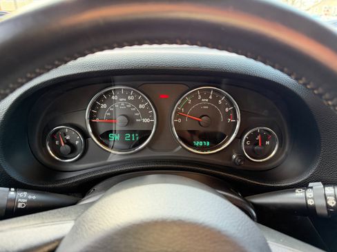 Used 2014 Jeep Wrangler Sahara w/ Connectivity Group image 64