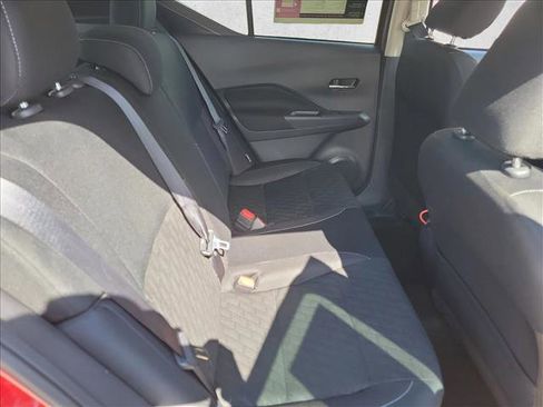 Used 2024 Nissan Kicks SV FWD image 13