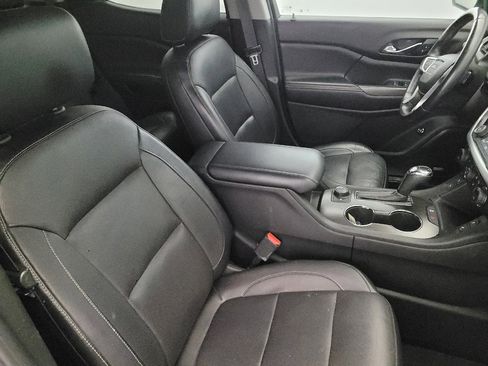 Used 2017 GMC Acadia SLT image 21