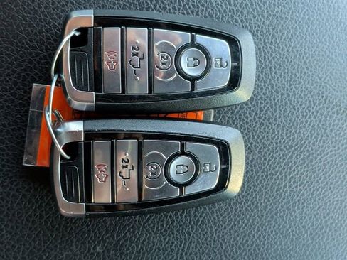 Used 2022 Ford F250 Lariat w/ Tremor Off-Road Package image 54