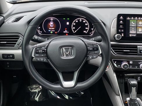 Used 2018 Honda Accord EX-L image 10