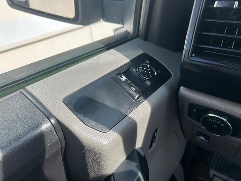 Used 2016 Ford F150 XL w/ Equipment Group 101A Mid image 19