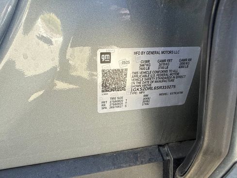 Used 2025 GMC Yukon Denali AWD/4WD image 21