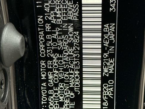 Used 2026 Toyota Corolla LE FWD image 28