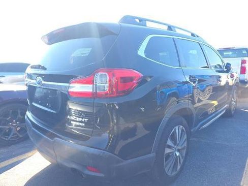 Used 2019 Subaru Ascent Limited image 2