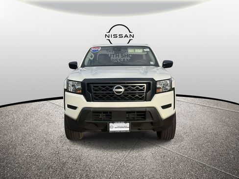 Used 2024 Nissan Frontier S w/ Technology Package image 2