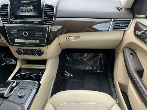Used 2018 Mercedes-Benz GLE 350 4MATIC image 37
