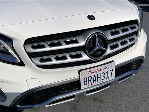 Used 2019 Mercedes-Benz GLA 250 GLA 250 w/ Premium Package image 31
