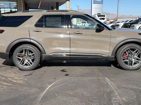 New 2026 Ford Explorer ST w/ Sun And Sound Package image 2