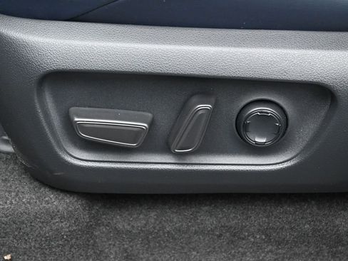 Certified 2026 Toyota 4Runner 4WD image 12