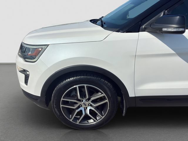 Used 2018 Ford Explorer Sport w/ Equipment Group 401A AWD/4WD image 19