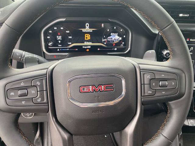 Used 2024 GMC Sierra 1500 AT4 w/ Technology Package AWD/4WD image 3