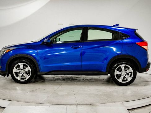 Used 2018 Honda HR-V LX image 5