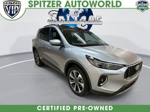 Used 2023 Ford Escape Platinum w/ Premium Technology Package AWD/4WD image 1