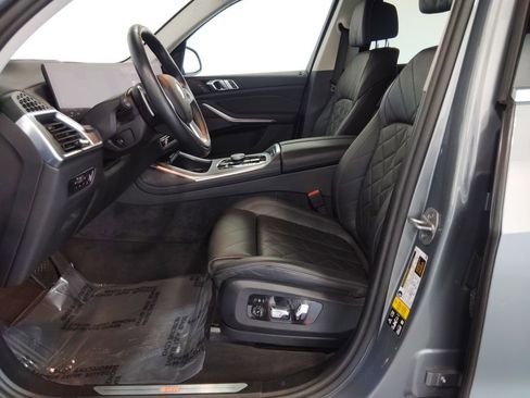 Used 2023 BMW X7 xDrive40i w/ Premium Package AWD/4WD image 36