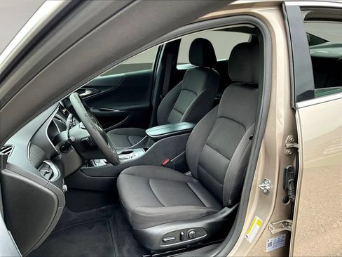 Used 2023 Chevrolet Malibu LT FWD image 24