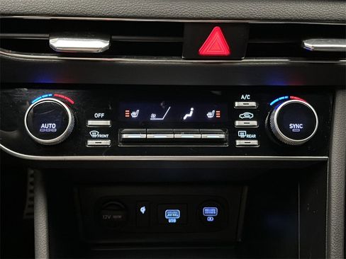 Used 2022 Hyundai Sonata SEL Plus w/ Cargo Package image 18