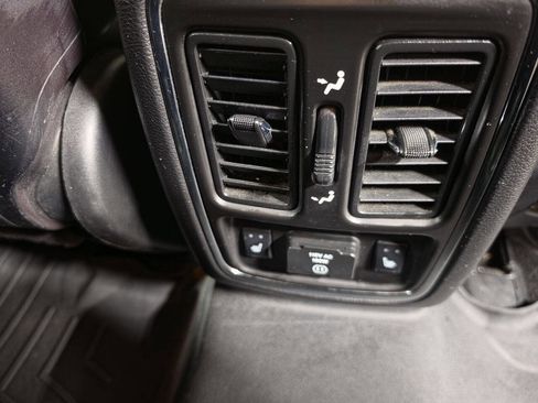Used 2011 Dodge Durango Crew AWD/4WD image 22