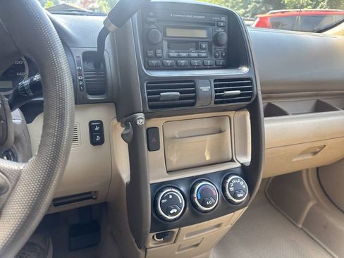Used 2005 Honda CR-V EX image 28
