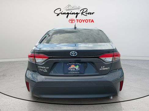 Used 2024 Toyota Corolla LE FWD image 6