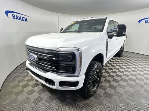 Used 2026 Ford F350 Platinum w/ Tremor Off-Road Package AWD/4WD image 5