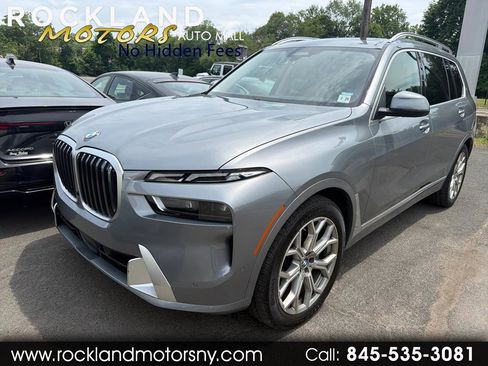Used 2024 BMW X7 xDrive40i AWD/4WD image 1