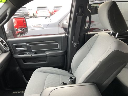 Used 2024 RAM 2500 Big Horn w/ Bed Utility Group image 22