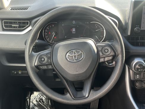 Certified 2025 Toyota RAV4 XLE AWD/4WD image 21