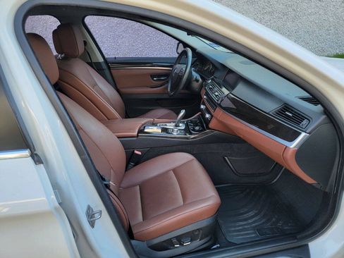 Used 2013 BMW 528i Sedan RWD image 16