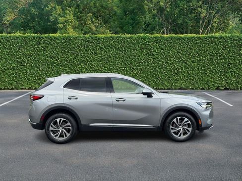Used 2023 Buick Envision Essence FWD image 2
