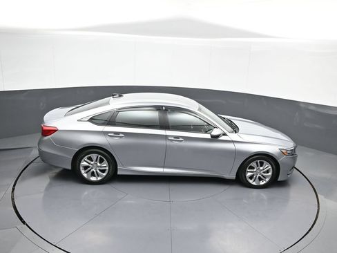 Used 2018 Honda Accord LX image 35