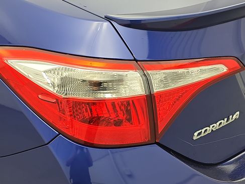 Used 2014 Toyota Corolla S FWD image 31